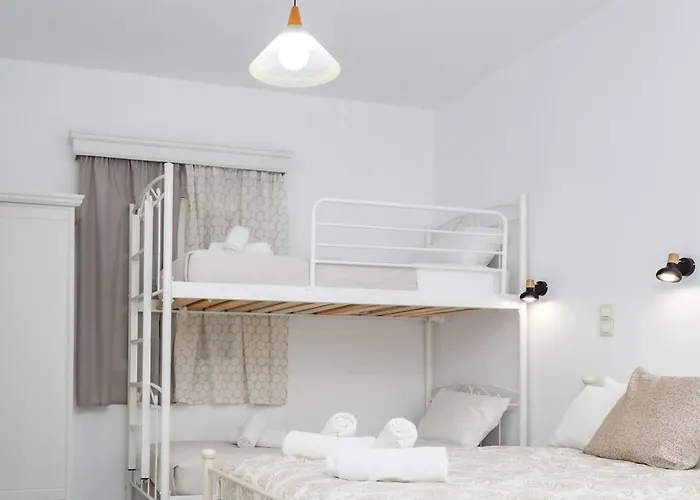 Depis Apartment Naxos City